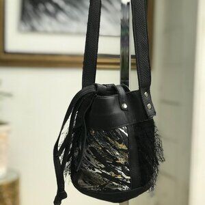 Roxtique Drawstring Handbag